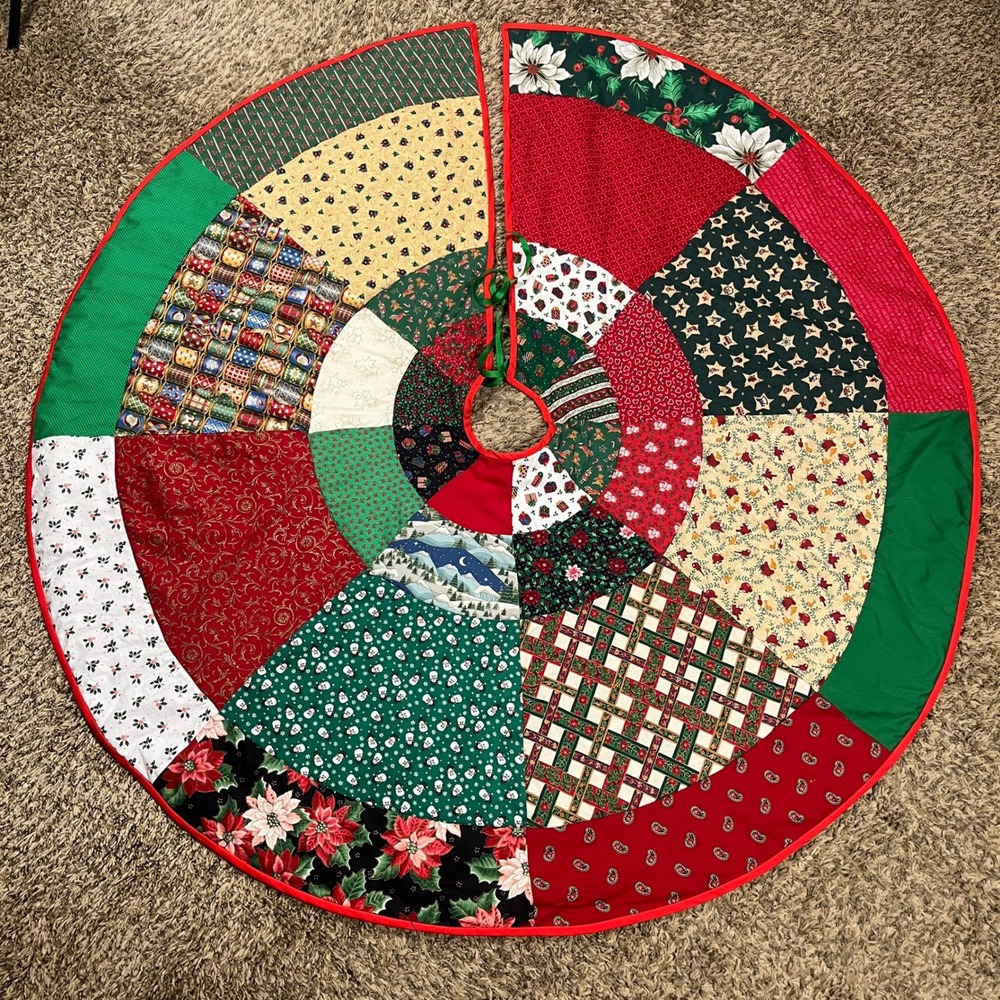 Handmade Christmas Tree‎ Skirt 54in Multicolor Patchwork Quilted Holiday